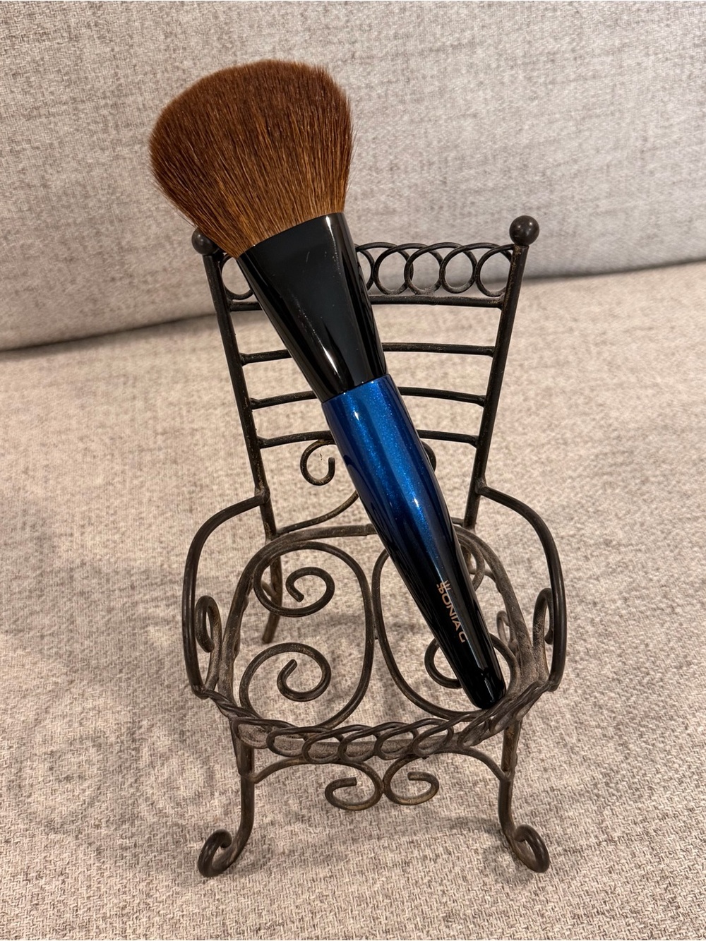 Sonia G. Jumbo Bronzer Brush